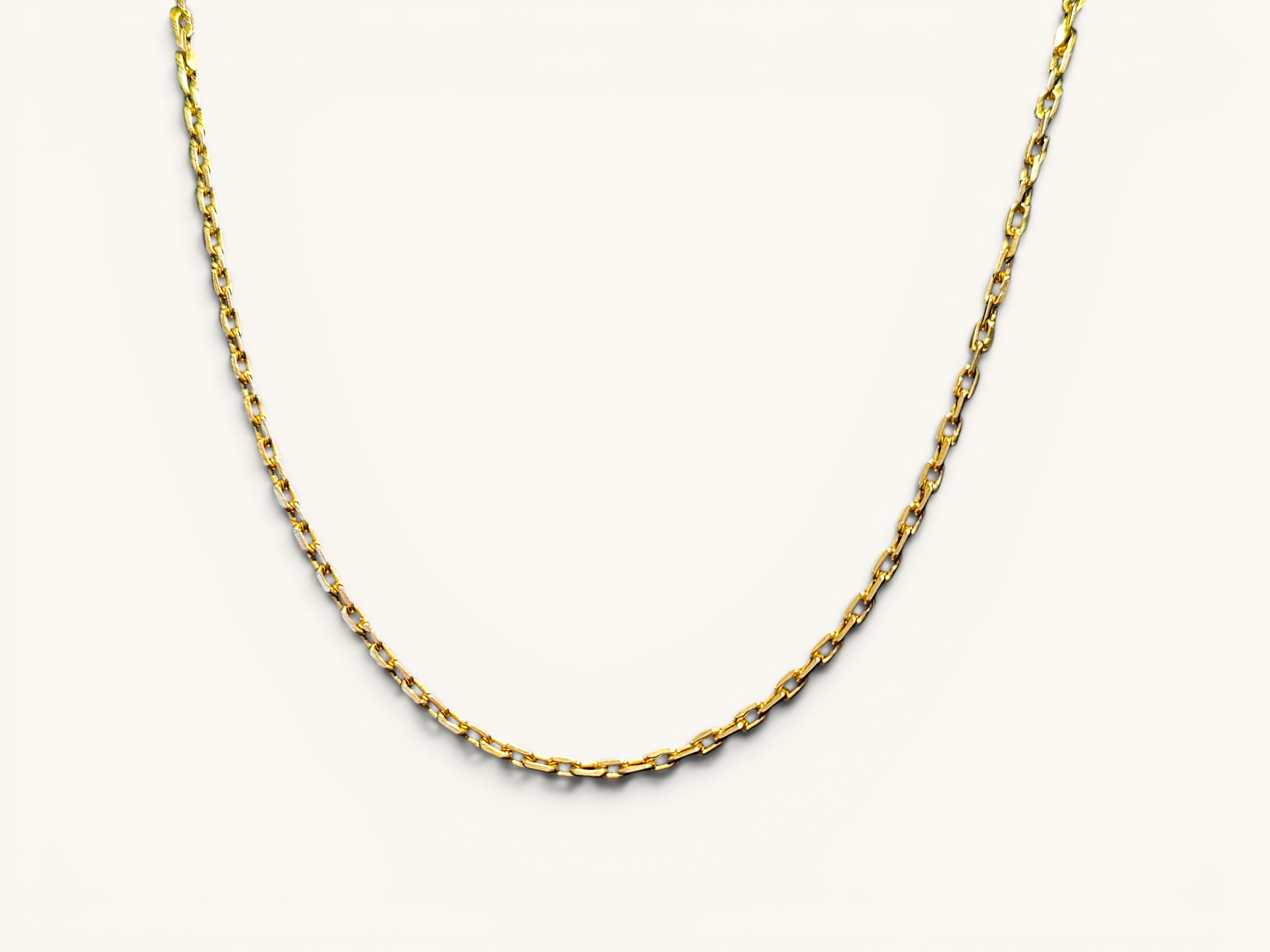 18K Gold Rectangular Anchor Link Chain Necklace 2